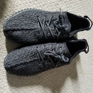 Yeezy 350 v1 pirate black 2016